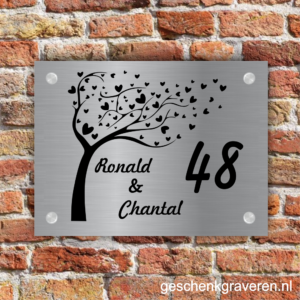 Naambord RVS look boom hartjes